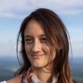 Photo of April Lasky