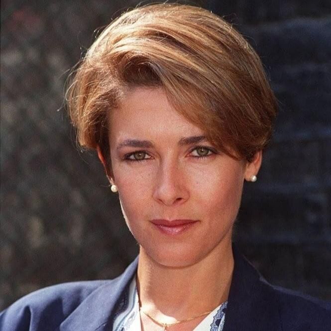 Photo of Deborah Moore