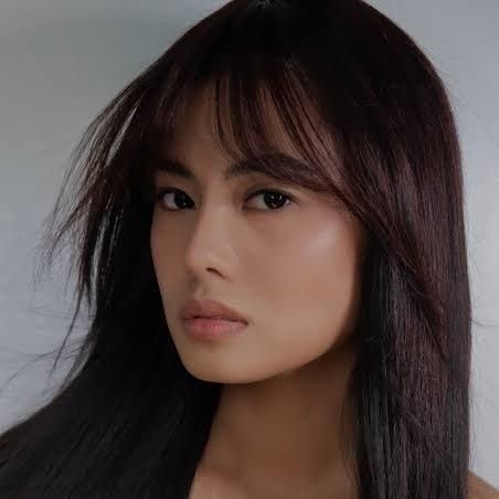Photo of Nicole Omillo