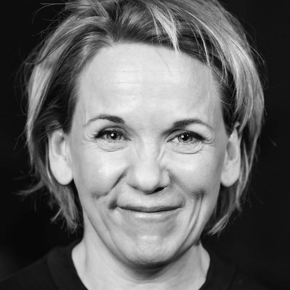Photo of Suzanne Paalgard