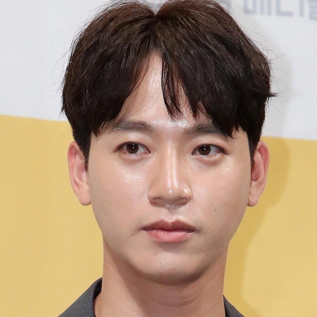 Photo of Yoo Min-kyu