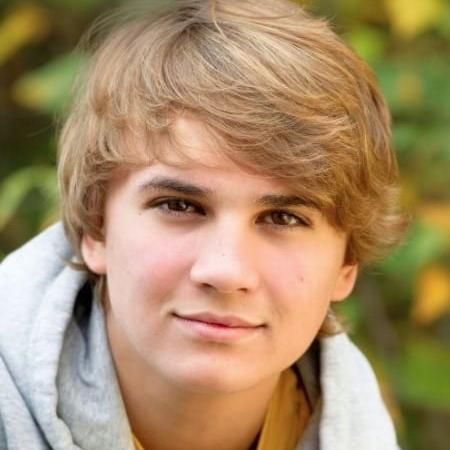 Photo of Peter Harris