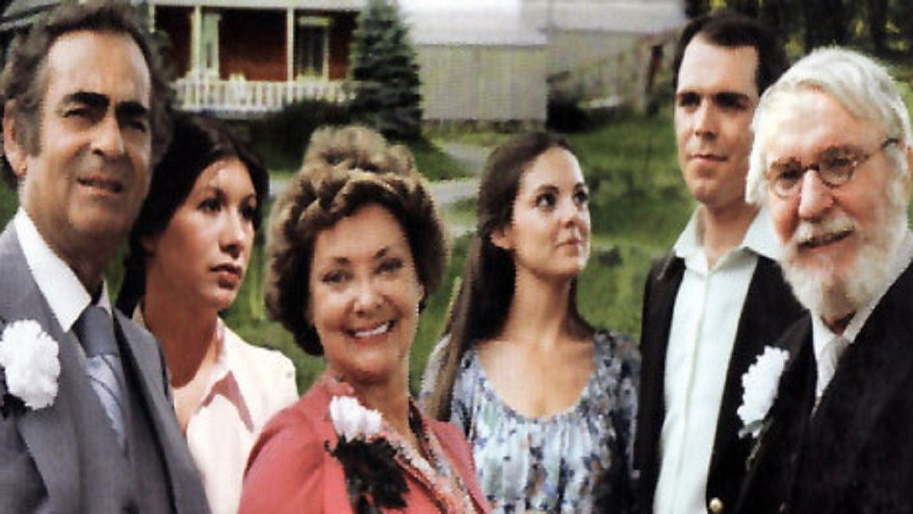 Terre humaine • Season 1 Plex